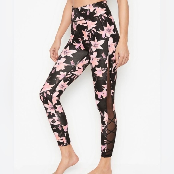VICTORIAS SECRET Incredible Essentials Floral Print Side Lace Leggings - Picture 1 of 7